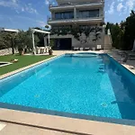 Family-friendly With Swimming Pool Mandre, Pag - 24502 * Kolan
