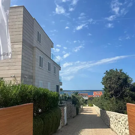 Family-friendly With Swimming Pool Mandre, Pag - 24502 Kolan