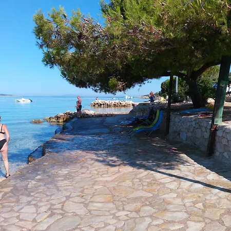 Family-friendly With Swimming Pool Mandre, Pag - 24502 * Kolan