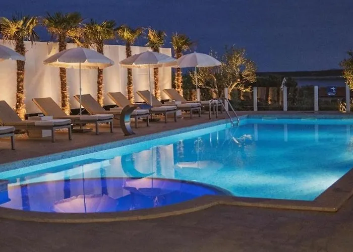 Family-friendly With Swimming Pool Mandre, Pag - 24502 Kolan
