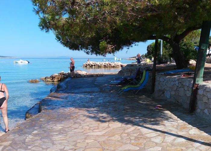 Family-friendly With Swimming Pool Mandre, Pag - 24502 * Kolan